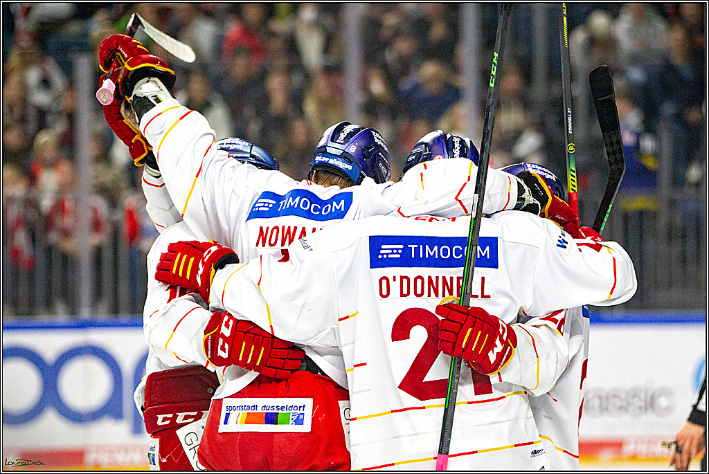 PENNY DEL;  Koelner Haie - Duesseldorfer EG; Koeln, 19.10.2021